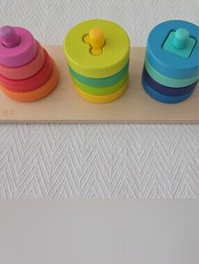 Twist & Pivot Pattern Puzzle